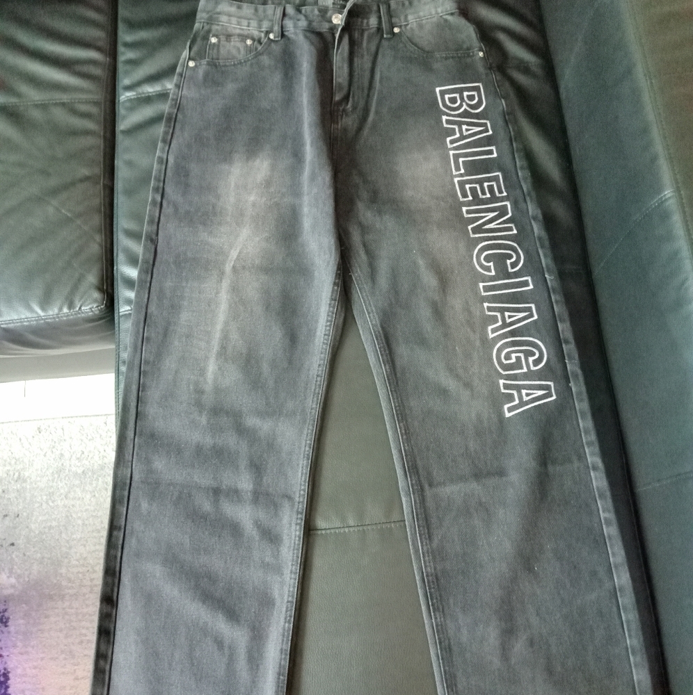 Balenciaga Baggy Outline Logo Jeans